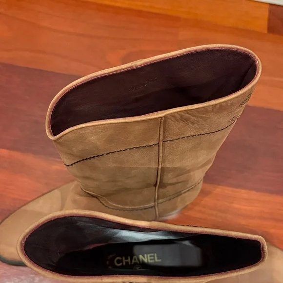 Brown Leather Women's Boots - Picture 4 of 5